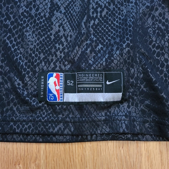 Kobe Bryant Black Mamba Jersey - Picture 3 of 11